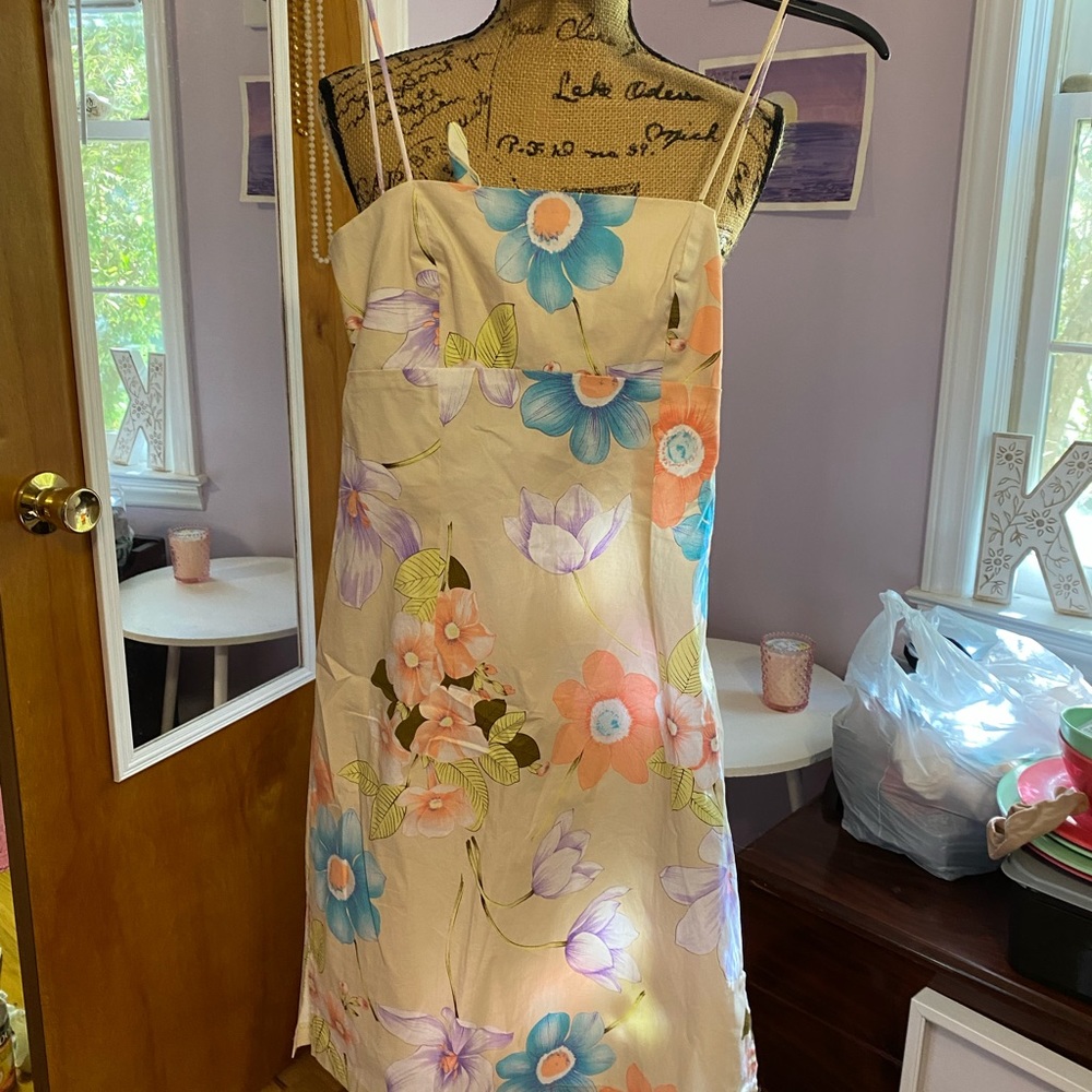 Girls Floral spaghetti strap cut out back dress